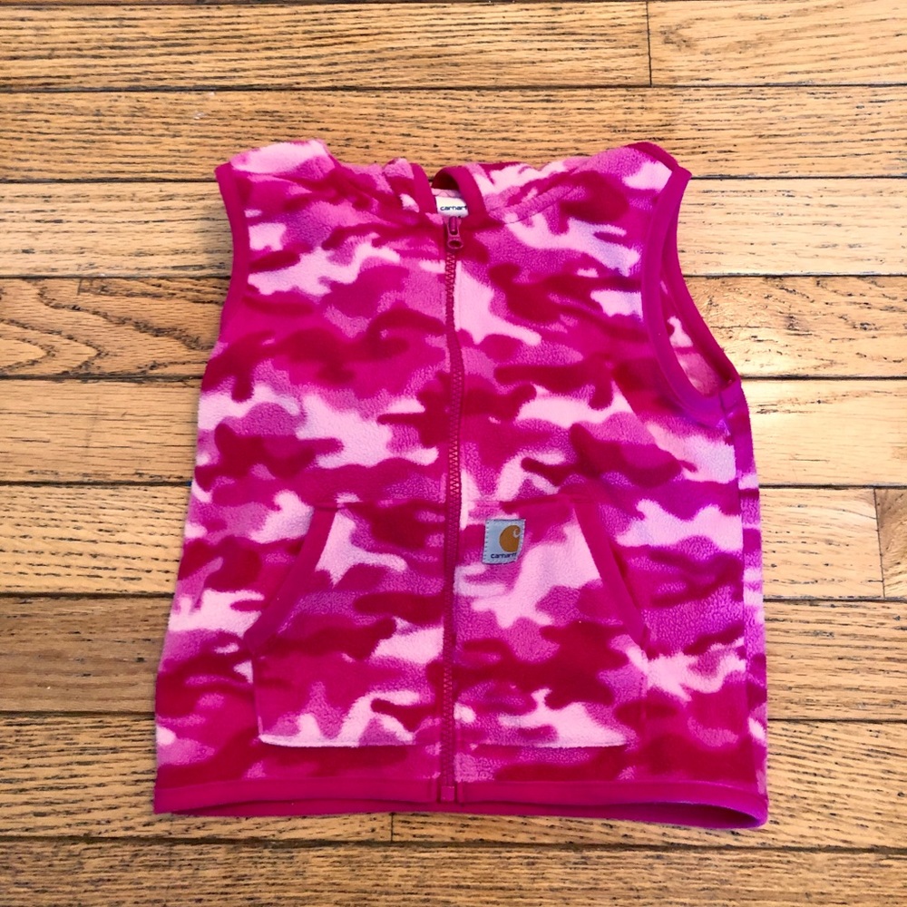 Fleece hooded camo vest
